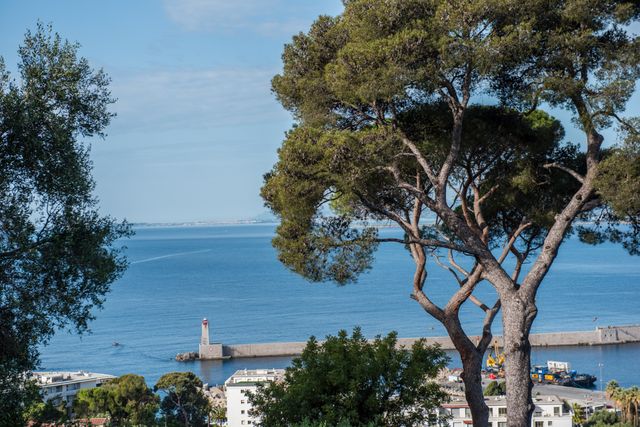 Appartement F6 à vendre - 6 pièces - 200.12 m2 - NICE - 06 - PROVENCE-ALPES-COTE-D-AZUR - Century 21 Lafage Transactions