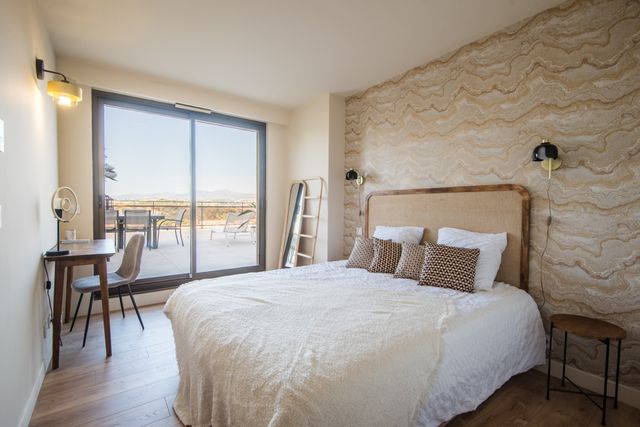 Appartement F6 à vendre - 6 pièces - 200.12 m2 - NICE - 06 - PROVENCE-ALPES-COTE-D-AZUR - Century 21 Lafage Transactions