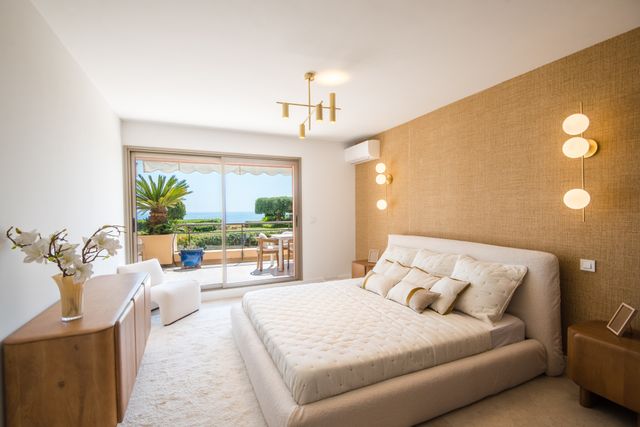 Appartement F3 à vendre - 3 pièces - 110.32 m2 - NICE - 06 - PROVENCE-ALPES-COTE-D-AZUR - Century 21 Lafage Transactions