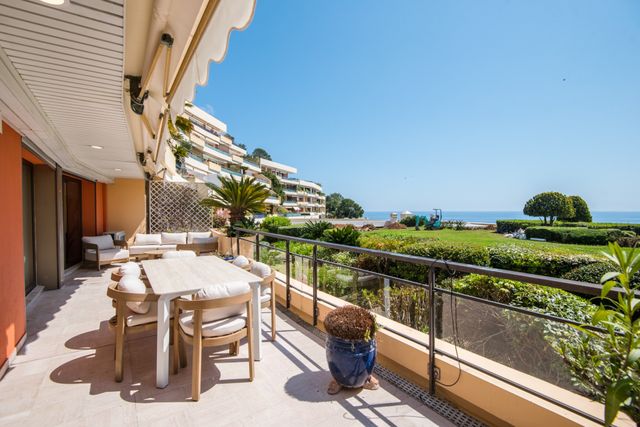 Appartement F3 à vendre - 3 pièces - 110.32 m2 - NICE - 06 - PROVENCE-ALPES-COTE-D-AZUR - Century 21 Lafage Transactions