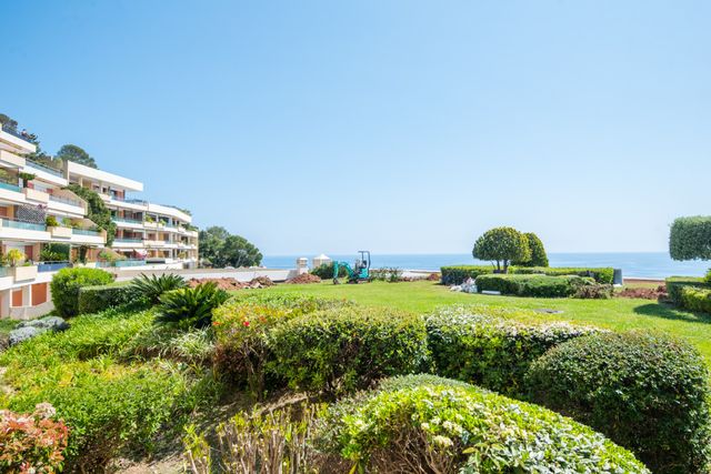 Appartement F3 à vendre - 3 pièces - 110.32 m2 - NICE - 06 - PROVENCE-ALPES-COTE-D-AZUR - Century 21 Lafage Transactions