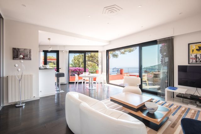 maison à vendre - 4 pièces - 107.0 m2 - VILLEFRANCHE SUR MER - 06 - PROVENCE-ALPES-COTE-D-AZUR - Century 21 Lafage Transactions