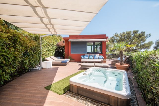 maison à vendre - 4 pièces - 107.0 m2 - VILLEFRANCHE SUR MER - 06 - PROVENCE-ALPES-COTE-D-AZUR - Century 21 Lafage Transactions