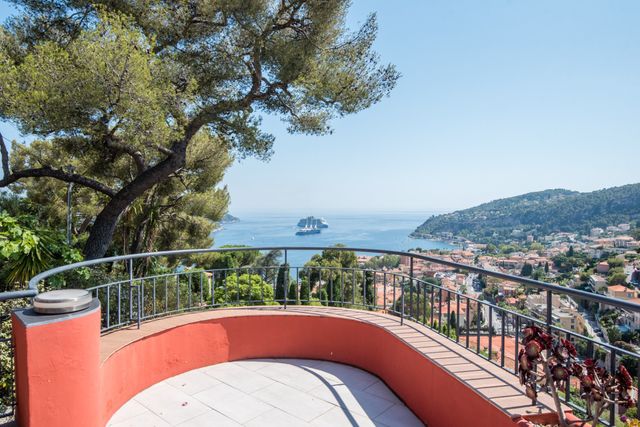 maison à vendre - 4 pièces - 107.0 m2 - VILLEFRANCHE SUR MER - 06 - PROVENCE-ALPES-COTE-D-AZUR - Century 21 Lafage Transactions