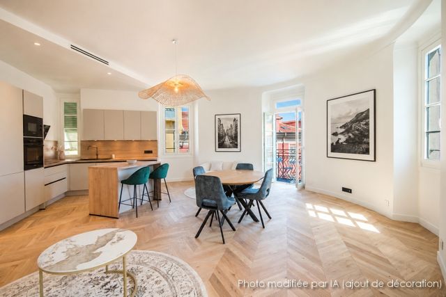 Appartement F5 à vendre - 5 pièces - 175.0 m2 - NICE - 06 - PROVENCE-ALPES-COTE-D-AZUR - Century 21 Lafage Transactions