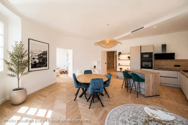 Appartement F5 à vendre - 5 pièces - 175.0 m2 - NICE - 06 - PROVENCE-ALPES-COTE-D-AZUR - Century 21 Lafage Transactions