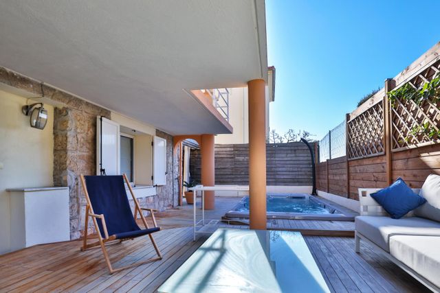 maison à vendre - 6 pièces - 197.57 m2 - NICE - 06 - PROVENCE-ALPES-COTE-D-AZUR - Century 21 Lafage Transactions