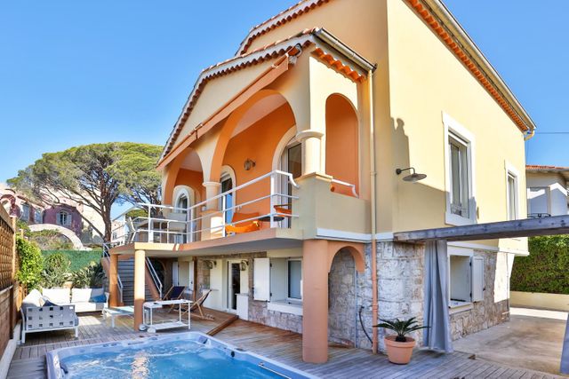 maison à vendre - 6 pièces - 197.57 m2 - NICE - 06 - PROVENCE-ALPES-COTE-D-AZUR - Century 21 Lafage Transactions