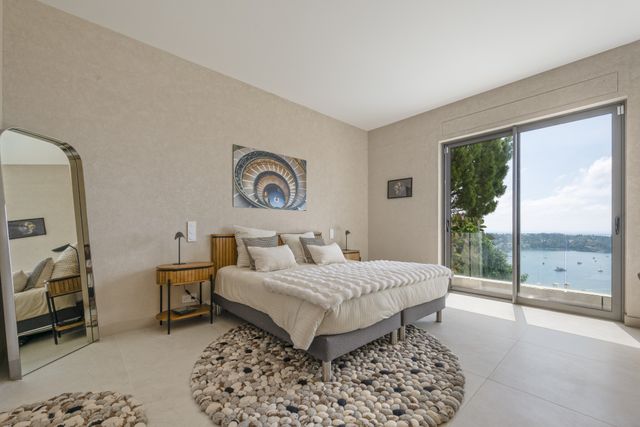 maison à vendre - 6 pièces - 187.72 m2 - VILLEFRANCHE SUR MER - 06 - PROVENCE-ALPES-COTE-D-AZUR - Century 21 Lafage Transactions