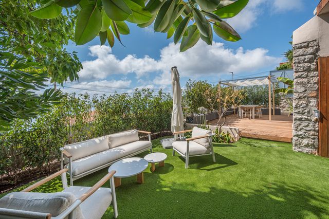 maison à vendre - 6 pièces - 187.72 m2 - VILLEFRANCHE SUR MER - 06 - PROVENCE-ALPES-COTE-D-AZUR - Century 21 Lafage Transactions