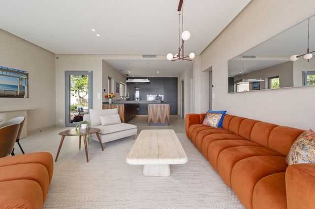 maison à vendre - 6 pièces - 187.72 m2 - VILLEFRANCHE SUR MER - 06 - PROVENCE-ALPES-COTE-D-AZUR - Century 21 Lafage Transactions