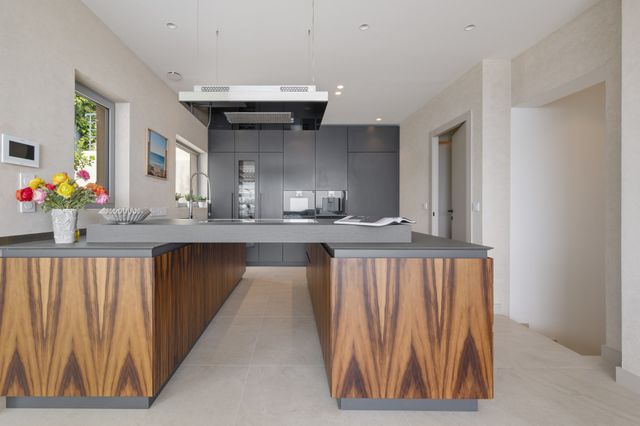 maison à vendre - 6 pièces - 187.72 m2 - VILLEFRANCHE SUR MER - 06 - PROVENCE-ALPES-COTE-D-AZUR - Century 21 Lafage Transactions