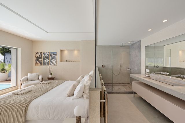 maison à vendre - 6 pièces - 187.72 m2 - VILLEFRANCHE SUR MER - 06 - PROVENCE-ALPES-COTE-D-AZUR - Century 21 Lafage Transactions