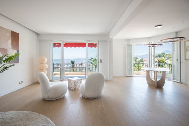 Appartement F3 à vendre - 3 pièces - 89.05 m2 - NICE - 06 - PROVENCE-ALPES-COTE-D-AZUR - Century 21 Lafage Transactions