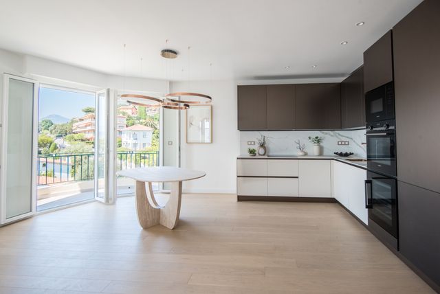 Appartement F3 à vendre - 3 pièces - 89.05 m2 - NICE - 06 - PROVENCE-ALPES-COTE-D-AZUR - Century 21 Lafage Transactions
