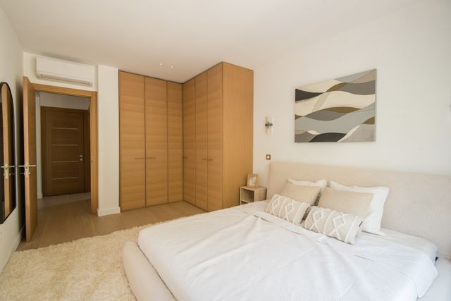 Appartement F3 à vendre - 3 pièces - 89.05 m2 - NICE - 06 - PROVENCE-ALPES-COTE-D-AZUR - Century 21 Lafage Transactions