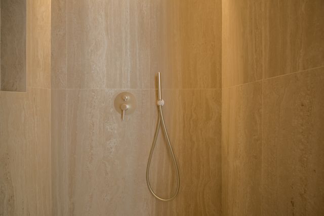 Appartement F3 à vendre - 3 pièces - 75.44 m2 - NICE - 06 - PROVENCE-ALPES-COTE-D-AZUR - Century 21 Lafage Transactions