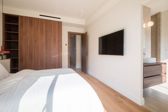 Appartement F3 à vendre - 3 pièces - 75.44 m2 - NICE - 06 - PROVENCE-ALPES-COTE-D-AZUR - Century 21 Lafage Transactions