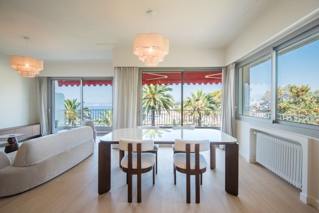 Appartement F3 à vendre - 3 pièces - 101.04 m2 - NICE - 06 - PROVENCE-ALPES-COTE-D-AZUR - Century 21 Lafage Transactions