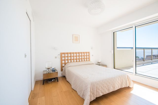 Appartement F4 à vendre - 4 pièces - 123.02 m2 - NICE - 06 - PROVENCE-ALPES-COTE-D-AZUR - Century 21 Lafage Transactions