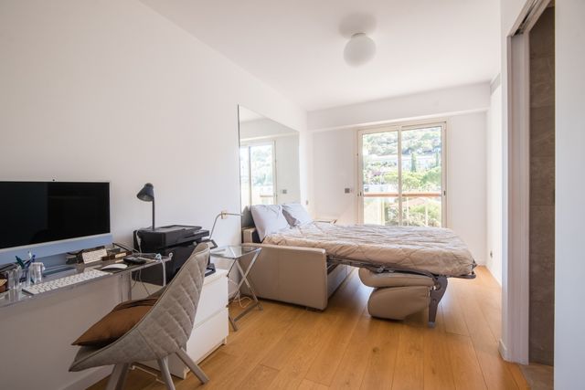 Appartement F4 à vendre - 4 pièces - 123.02 m2 - NICE - 06 - PROVENCE-ALPES-COTE-D-AZUR - Century 21 Lafage Transactions