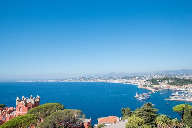 Appartement F4 à vendre - 4 pièces - 123.02 m2 - NICE - 06 - PROVENCE-ALPES-COTE-D-AZUR - Century 21 Lafage Transactions
