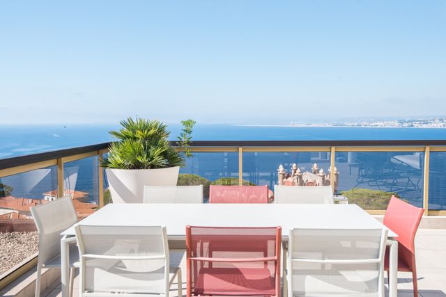 Appartement F4 à vendre - 4 pièces - 123.02 m2 - NICE - 06 - PROVENCE-ALPES-COTE-D-AZUR - Century 21 Lafage Transactions