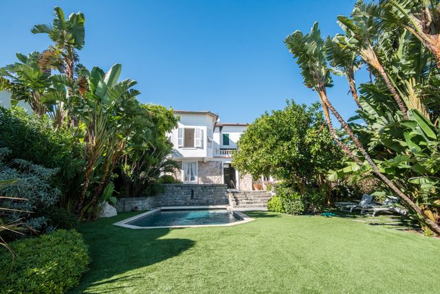 maison à vendre - 6 pièces - 198.83 m2 - NICE - 06 - PROVENCE-ALPES-COTE-D-AZUR - Century 21 Lafage Transactions