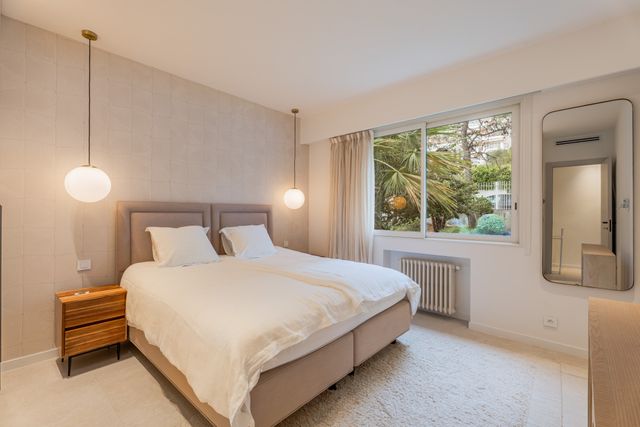 Appartement F3 à vendre - 3 pièces - 87.81 m2 - NICE - 06 - PROVENCE-ALPES-COTE-D-AZUR - Century 21 Lafage Transactions