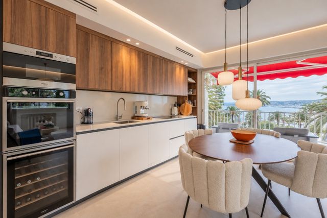 Appartement F3 à vendre - 3 pièces - 87.81 m2 - NICE - 06 - PROVENCE-ALPES-COTE-D-AZUR - Century 21 Lafage Transactions
