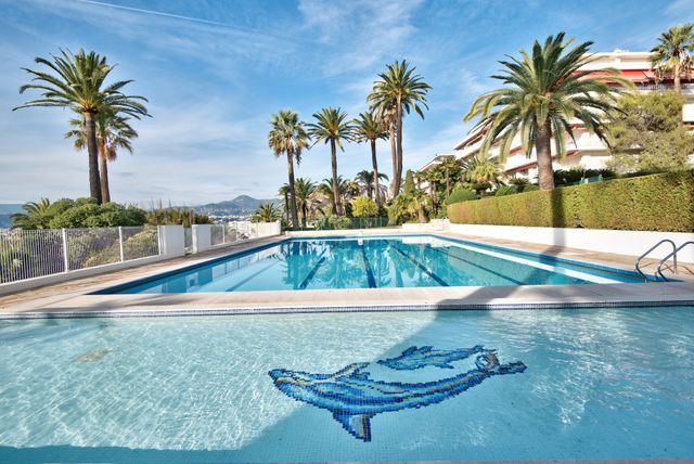 Appartement F3 à vendre - 3 pièces - 87.81 m2 - NICE - 06 - PROVENCE-ALPES-COTE-D-AZUR - Century 21 Lafage Transactions