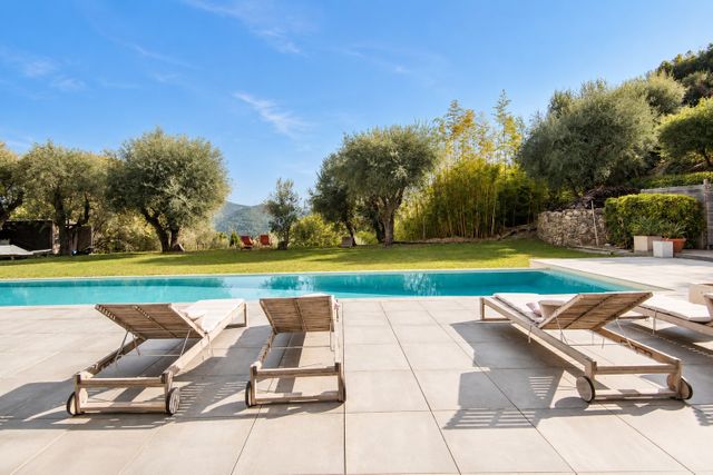 maison à vendre - 8 pièces - 440.0 m2 - NICE - 06 - PROVENCE-ALPES-COTE-D-AZUR - Century 21 Lafage Transactions