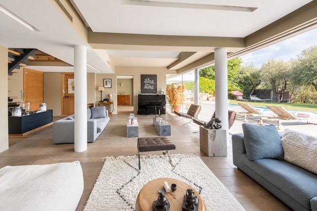 maison à vendre - 8 pièces - 440.0 m2 - NICE - 06 - PROVENCE-ALPES-COTE-D-AZUR - Century 21 Lafage Transactions