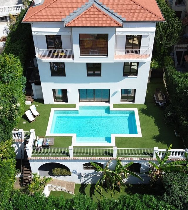maison à vendre - 7 pièces - 261.3 m2 - NICE - 06 - PROVENCE-ALPES-COTE-D-AZUR - Century 21 Lafage Transactions