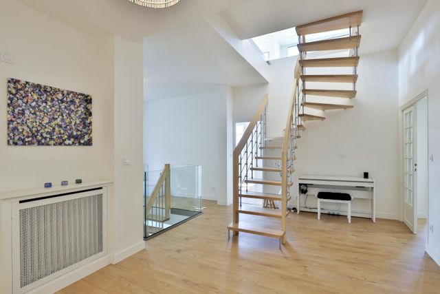 maison à vendre - 7 pièces - 261.3 m2 - NICE - 06 - PROVENCE-ALPES-COTE-D-AZUR - Century 21 Lafage Transactions