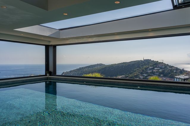 maison à vendre - 7 pièces - 312.0 m2 - VILLEFRANCHE SUR MER - 06 - PROVENCE-ALPES-COTE-D-AZUR - Century 21 Lafage Transactions